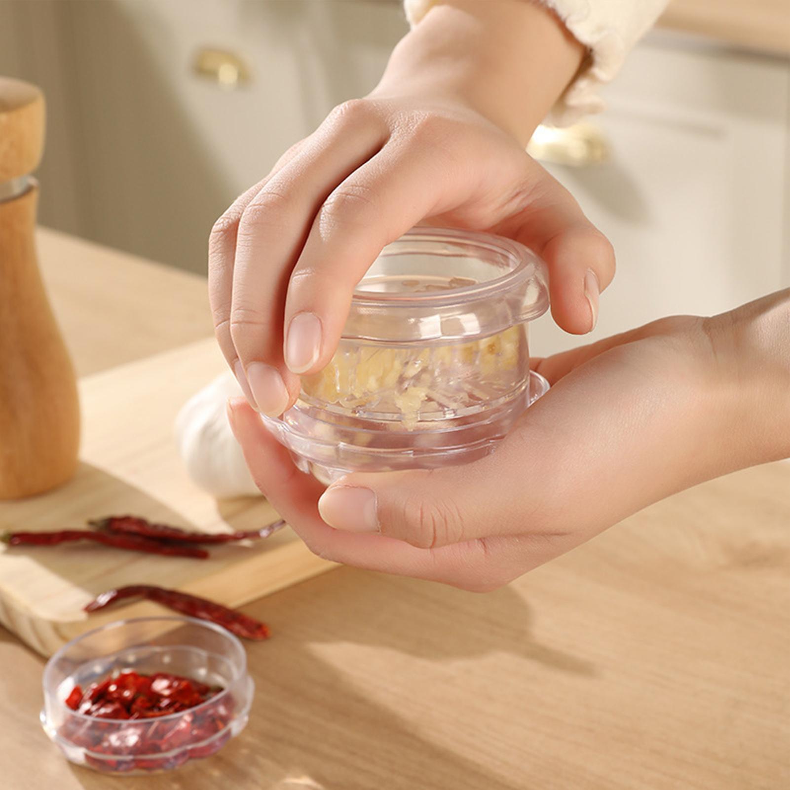 Kitchen Gadgets And Appliances - เครื่องบดกระเทียมอเนกประสงค์แบบใช้มือ ที่บดกระเทียมแบบม้วน เครื่องสับกระเทียม อุปกรณ์เครื่องครัว อุปกรณ์เสริมในครัว