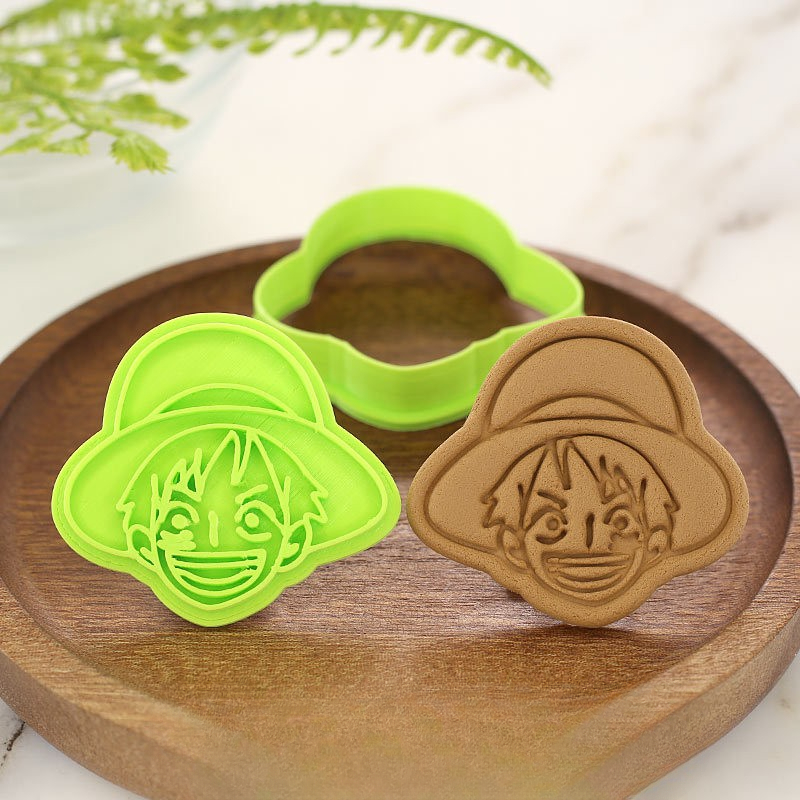 Kitchen Gadgets & Toys - แม่พิมพ์ทำขนมวันพีซ ลูฟี่ โซโล ช็อปเปอร์ รูปหัวกะโหลก แม่พิมพ์คุกกี้