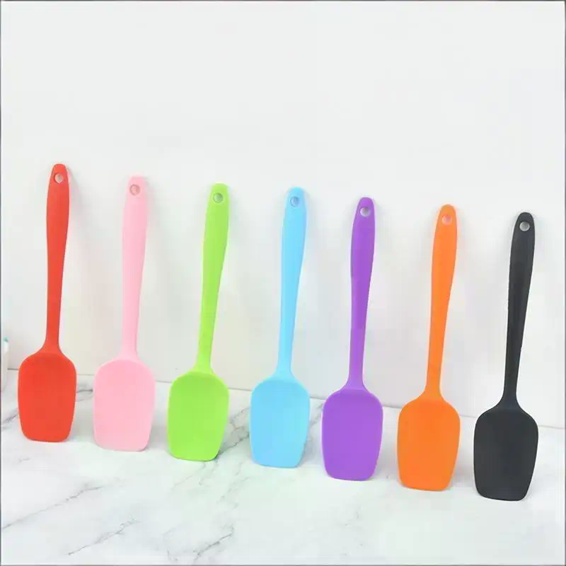 ชุดตะหลิวซิลิโคนทำอาหารหลากสี  - Silicone Spatula Set บทวิจารณ์และราคา